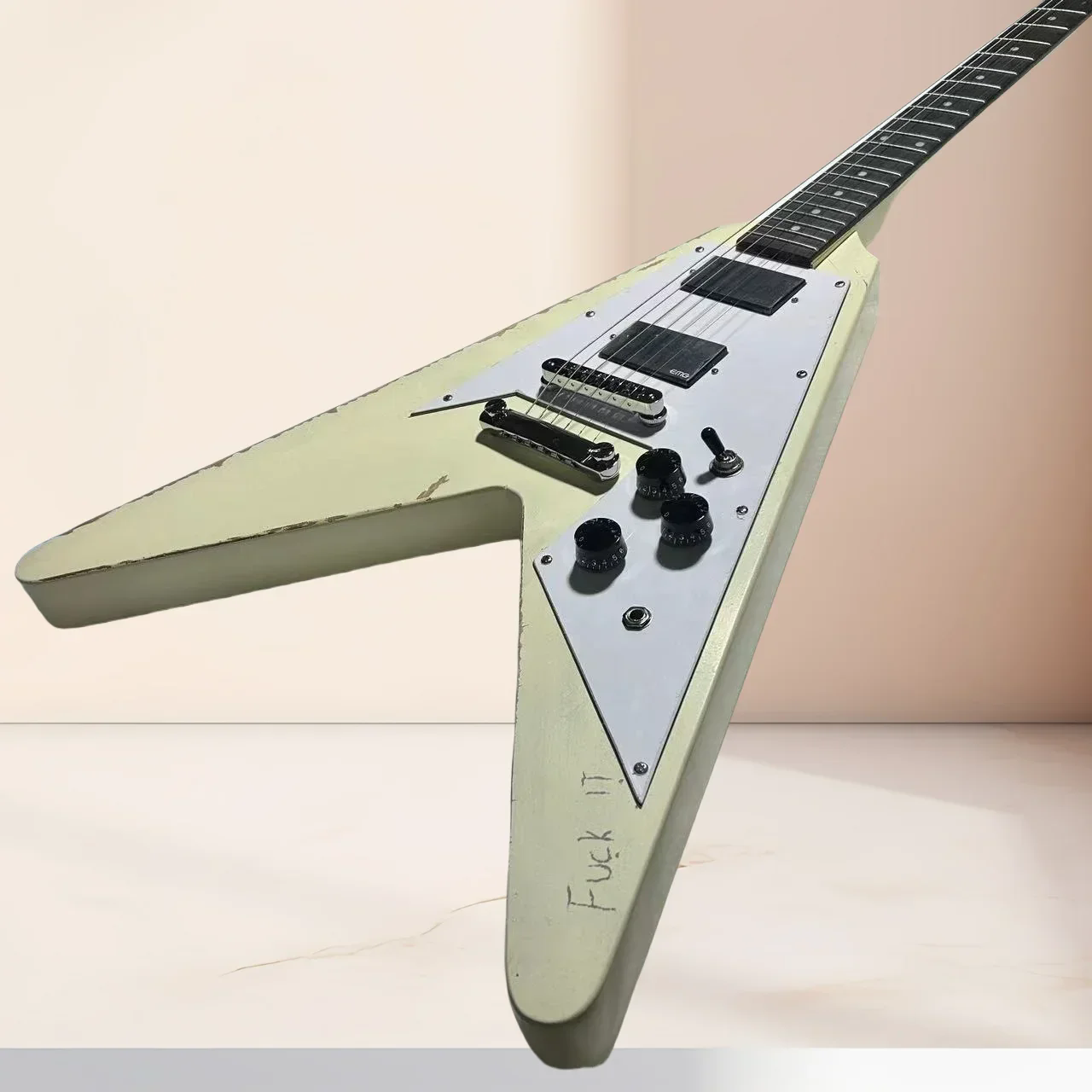 Musical Instruments Make Old A – Musical Instrument Old Bewertung und Preis